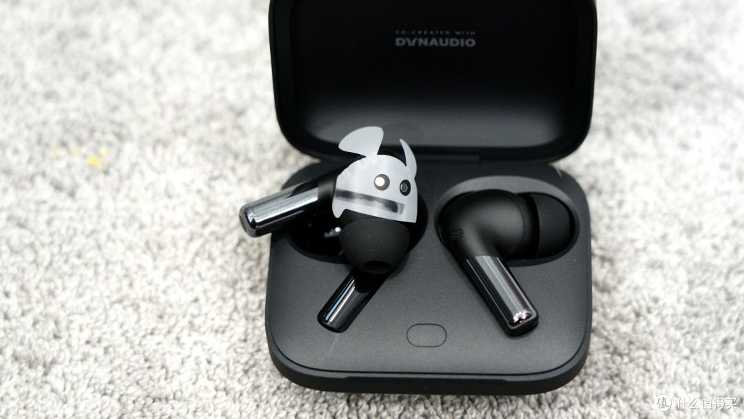 丹拿共研加持,小金标认证的一加 buds pro 2真无线降噪耳机首发体验