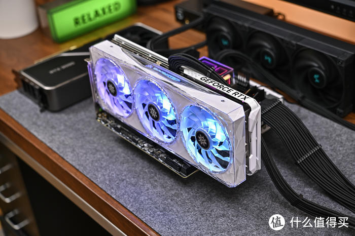 2K主流游戏好搭档——影驰GeForce RTX 4070Ti 12GB 星曜 OC开箱评测