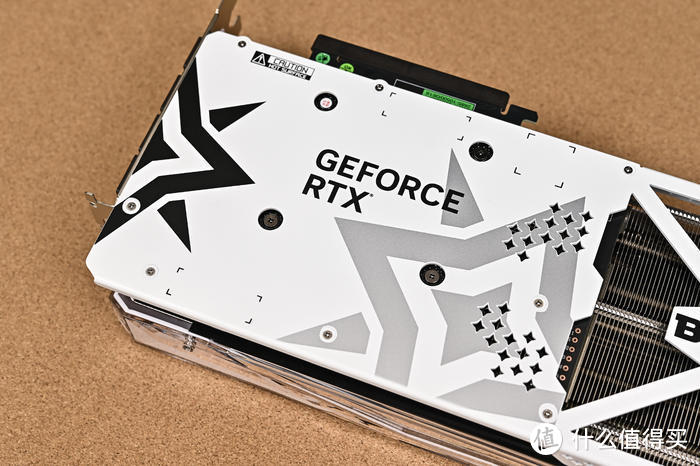 2K主流游戏好搭档——影驰GeForce RTX 4070Ti 12GB 星曜 OC开箱评测