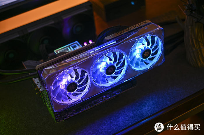 2K主流游戏好搭档——影驰GeForce RTX 4070Ti 12GB 星曜 OC开箱评测