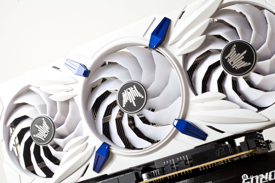 老黄搞机篇一百七十amdyes7700x技嘉小雕axb650maoruseliteax真香体验