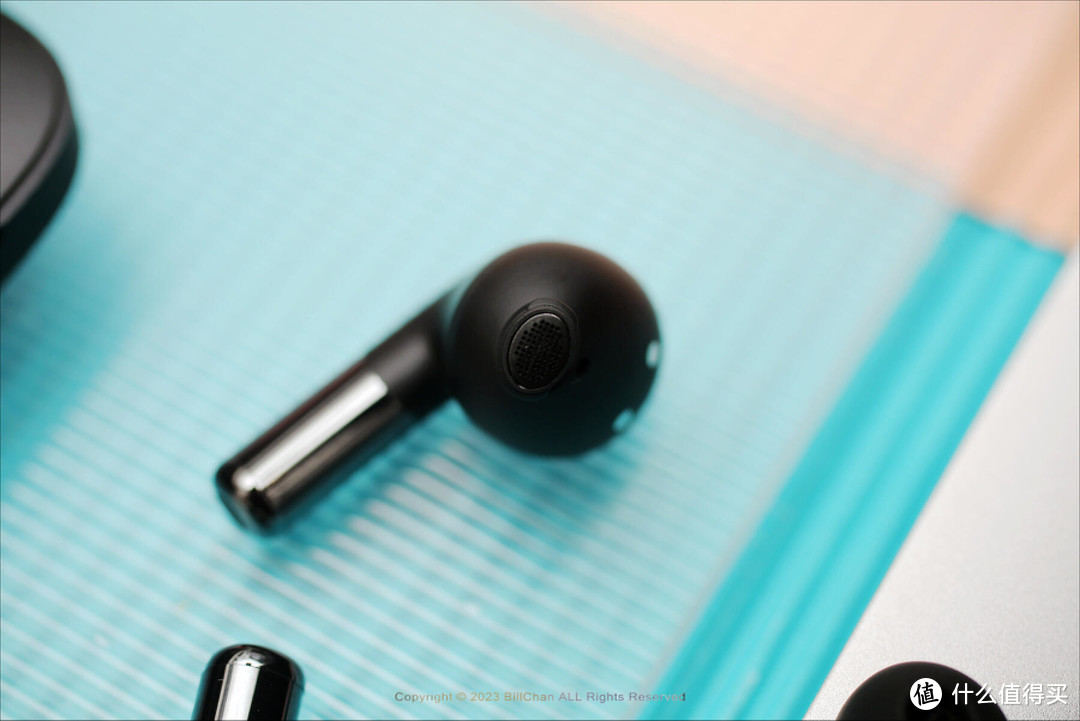 你的耳机又何必只是一台耳机？开箱TWS卷王“一加 Buds Pro 2”