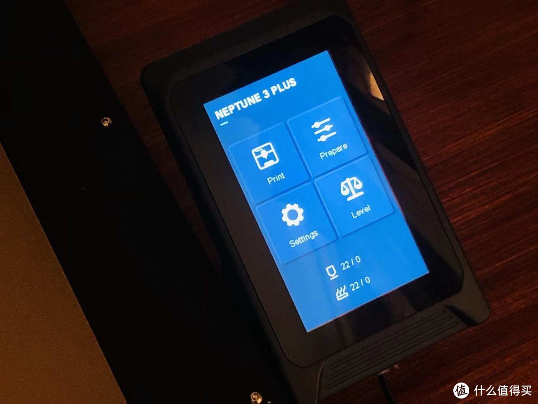 普通用户也能玩3D打印机，ELEGOO Neptune 3 plus堪称性价比之作