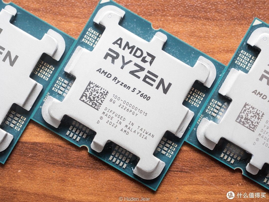 这次真香啦！首发测试AMD Ryzen 7900 7700 7600 ZEN4 非X系列