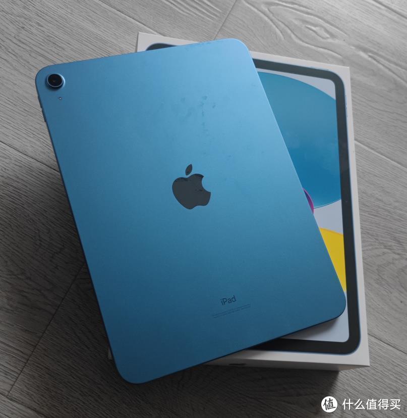 蓝色的ipad 10