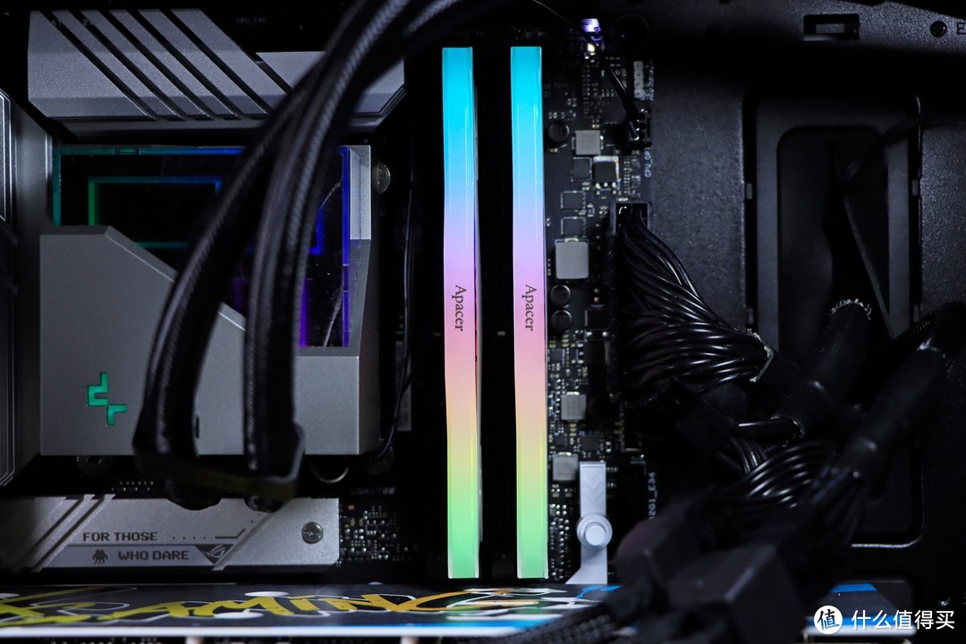 宇瞻暗黑女神 RGB DDR4 3600 16G*2，可不仅仅是漂亮，也有非常出色的性能！