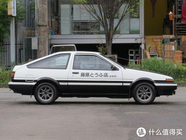 多美卡黑盒丰田TRUENO-AE86