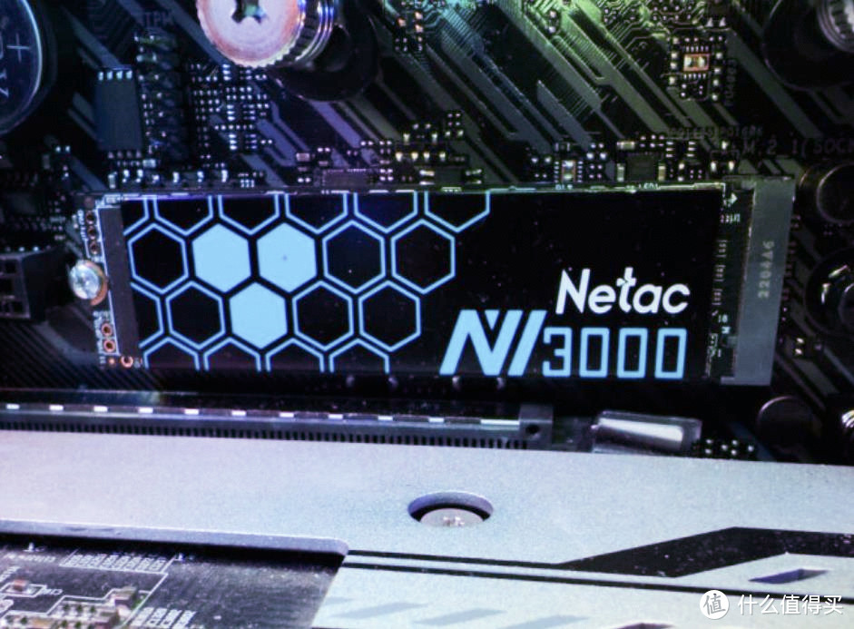 朗科绝影NV3000 1T固态硬盘入手，电脑提速显而易见