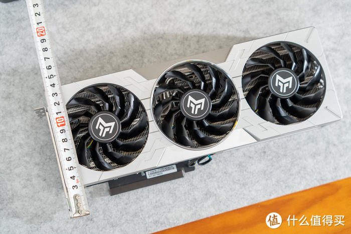 40系ITX真香警告！—影驰GeForce RTX 4070 TI 金属大师 OC 开箱评测