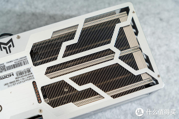 40系ITX真香警告！—影驰GeForce RTX 4070 TI 金属大师 OC 开箱评测