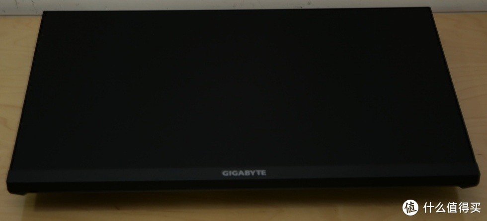 开箱技嘉IPS屏幕165HZ入门 G24F 2 小尺寸电竞屏幕