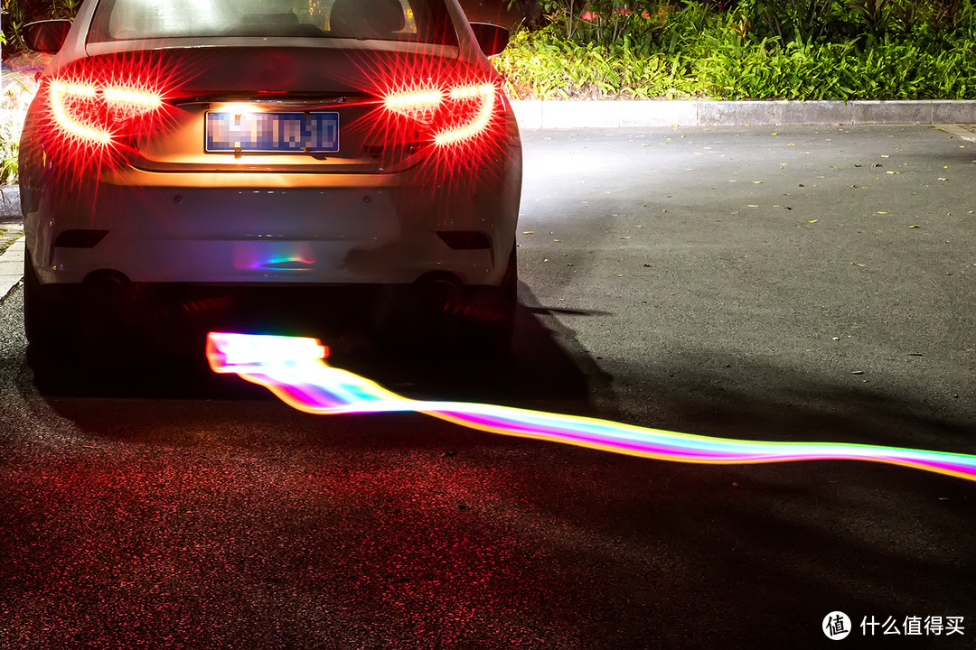 智云五倍F100棒灯评测：轻量化高亮度，营造多彩具创意的光影效果