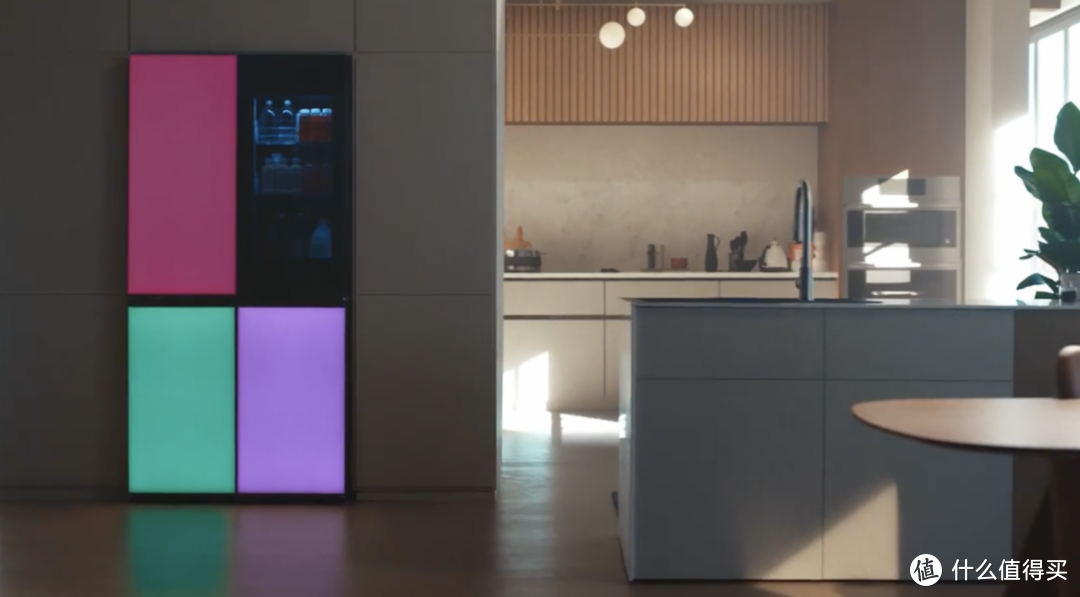 LG展示可变色冰箱MoodUp 打造酷炫个性化厨房