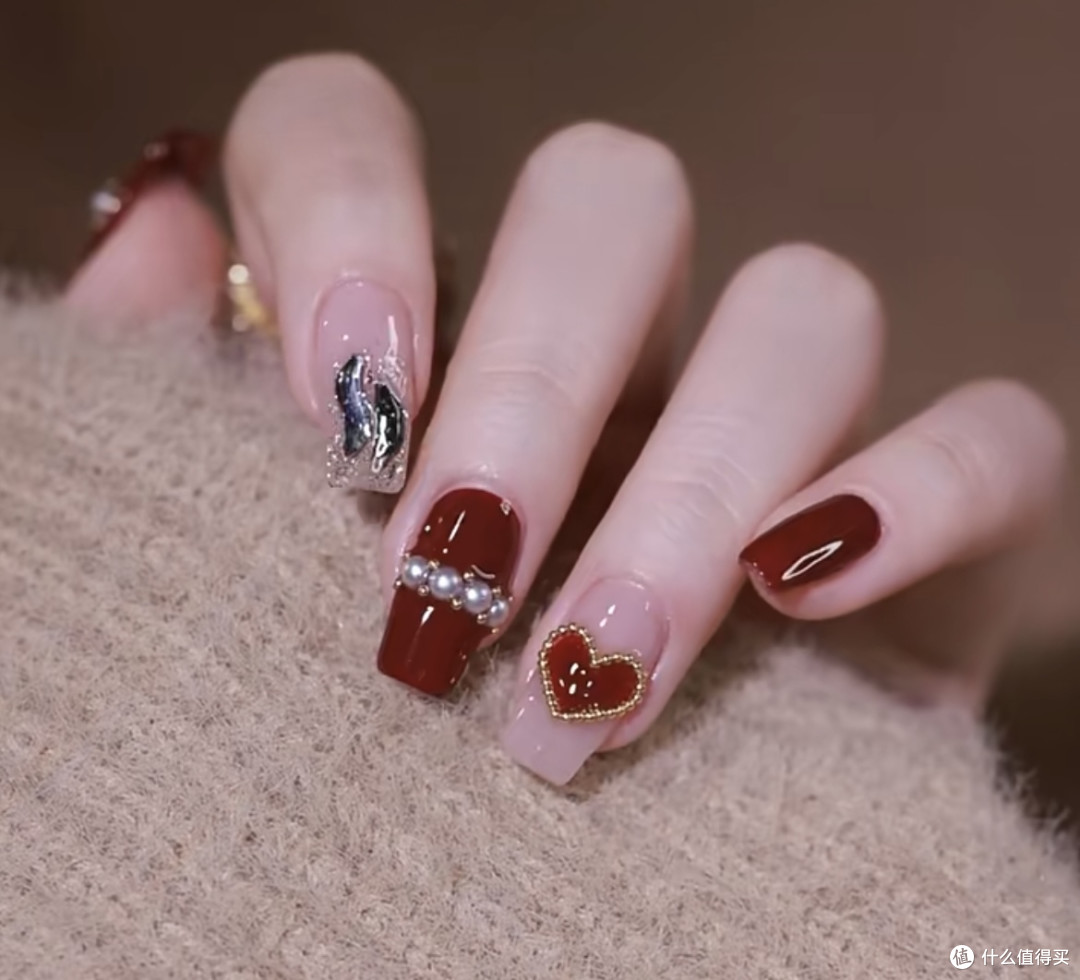 新年美甲推荐——本命年就是要从头红到脚_指甲贴片_什么值得买