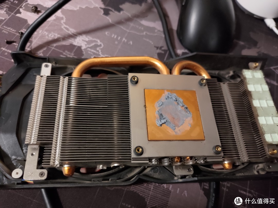 為啥芯片上沒有型號?看看gpu-z的參數甜甜圈…3dmark壓力測試94.