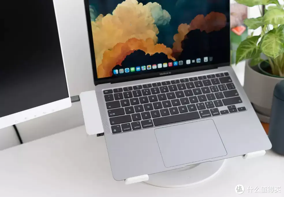 当Macbook遇到iPad才能解锁的神奇技能，让你的Mac生产力翻倍提升