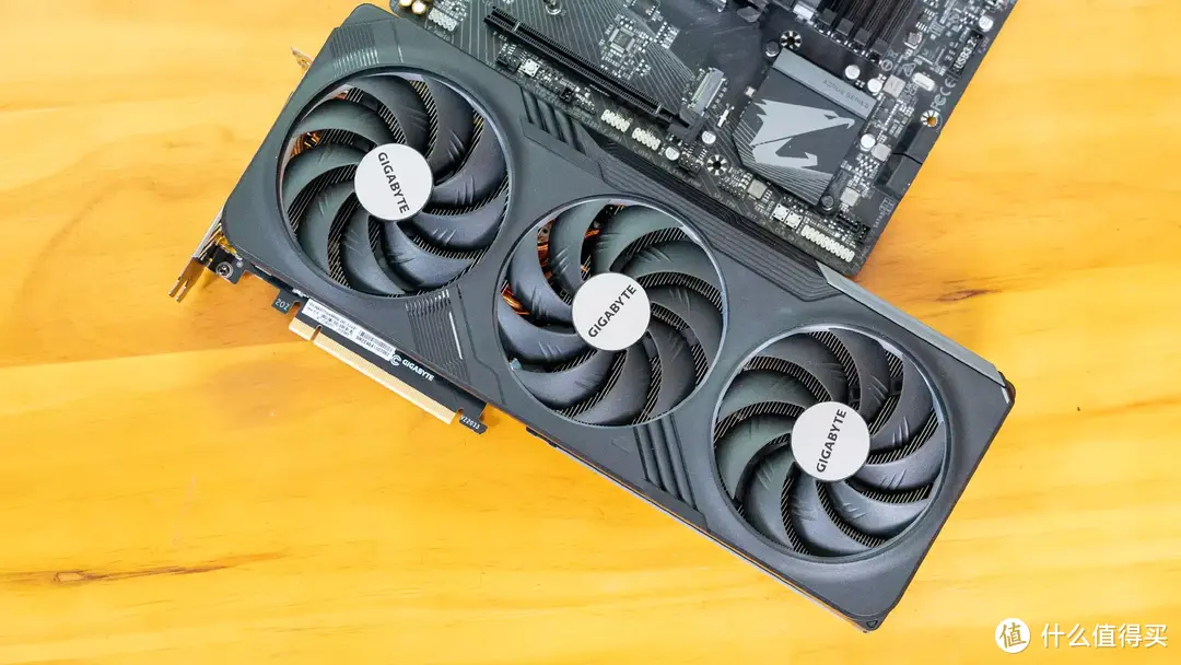 4070Ti反而是最值得买的40系显卡？技嘉RTX 4070Ti魔鹰评测分享