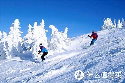 这个冬天还不赶紧来滑一次雪嘛