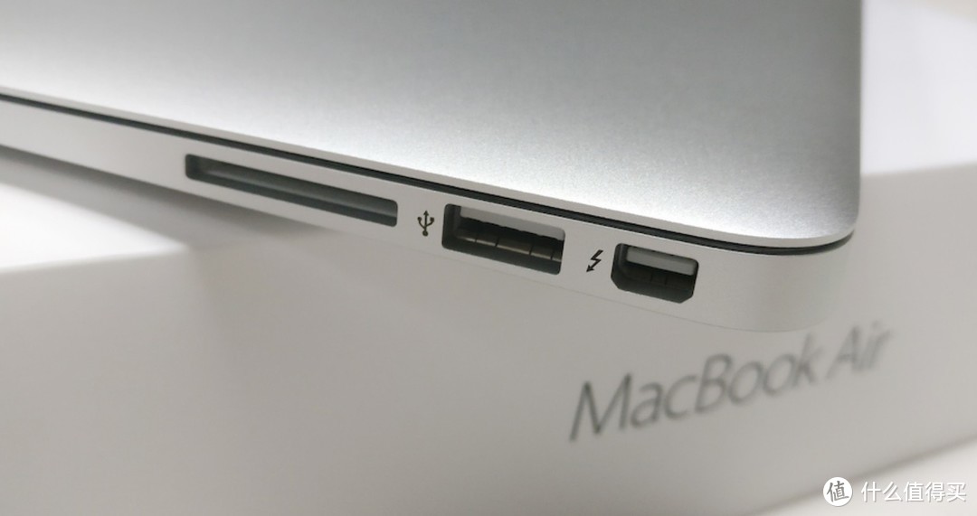 另類給macbookair2017款接口提速的方法蘋果官網轉換頭綠聯雙盤nvme