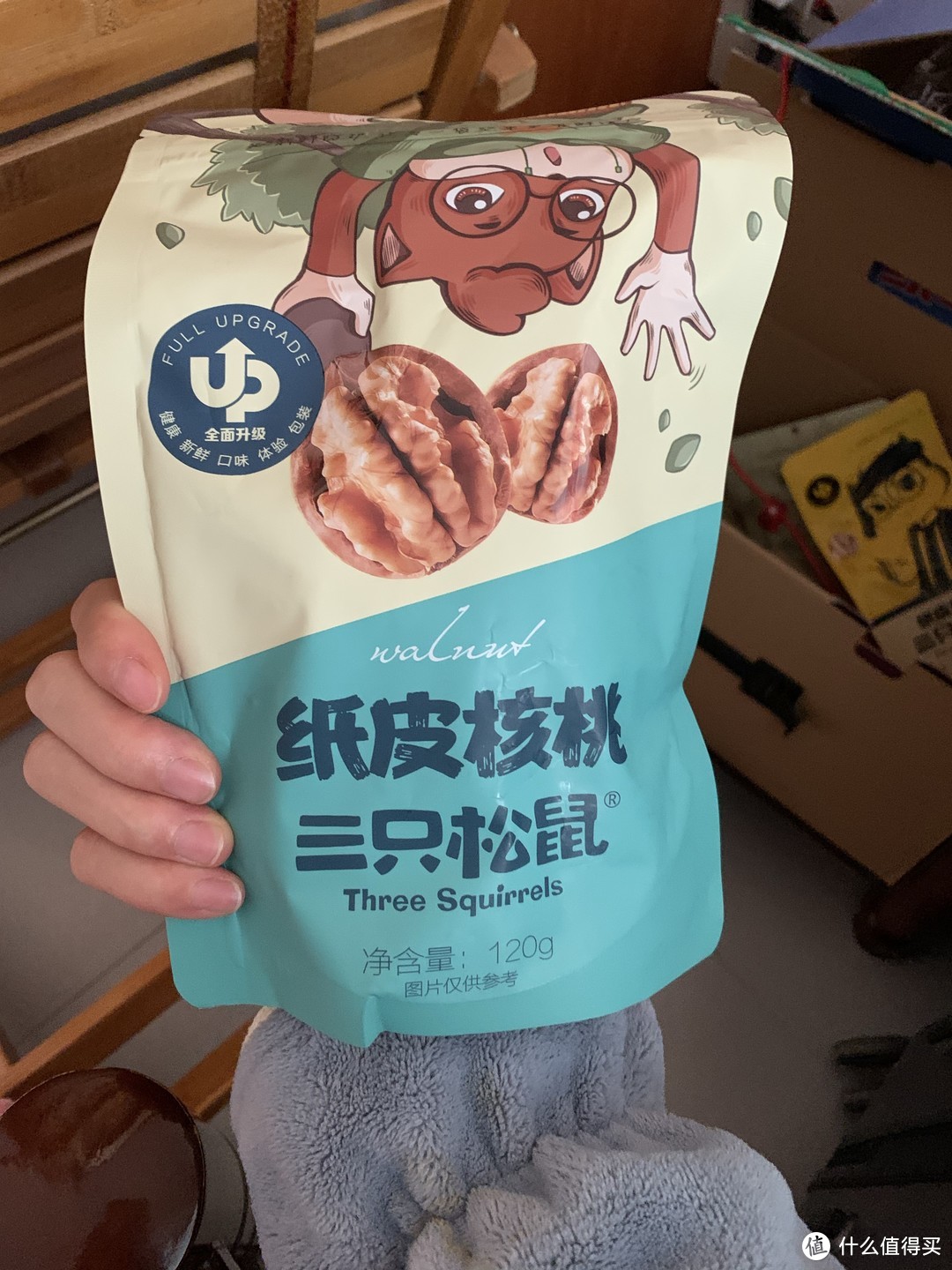 过年你们都怎么玩呢？麻将烟花打牌，都安排了吗？坚果零食吃起来了吗？