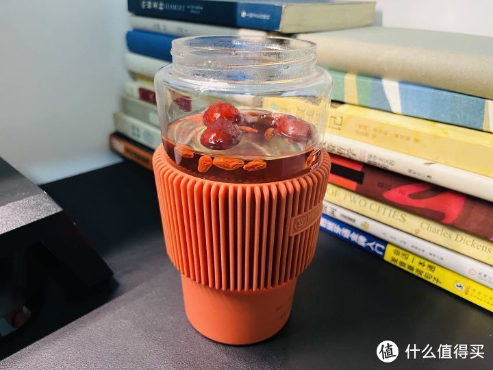 最受欢迎的高颜值网红水杯：西屋电热杯、Germ保温杯、吨吨杯、膳魔师户外复古水壶，哪个最值得买？