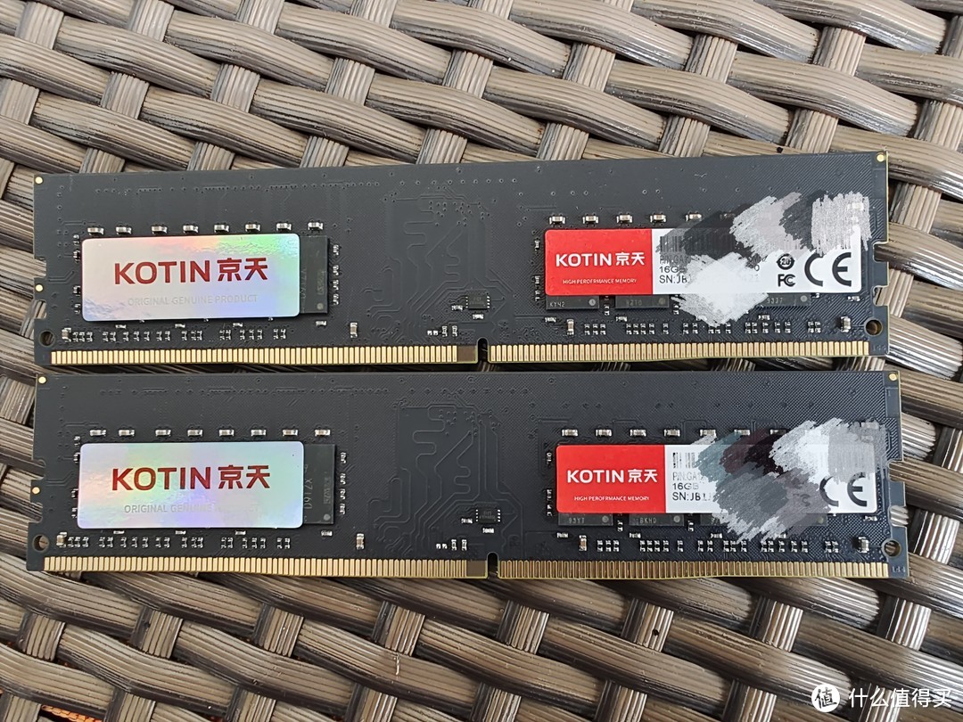 差点翻船!全站首发快速测试300元的16G*2 DDR4