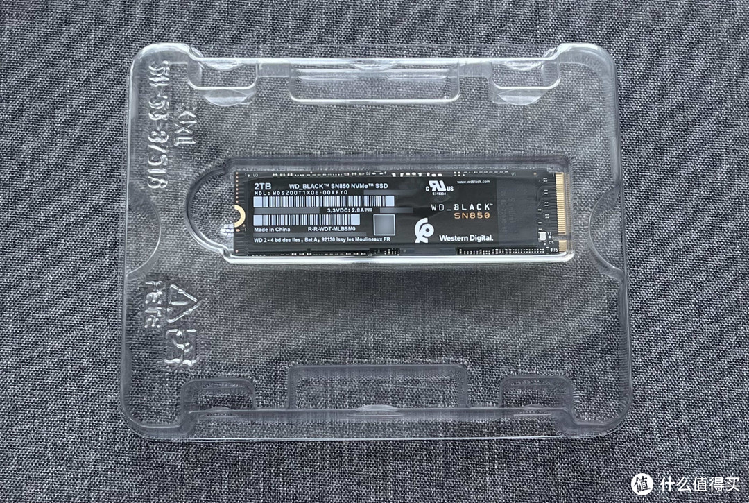 WD BLACK SN850 NVMe SSD 2TB用USB4.0硬盘盒测速体验怎么样？