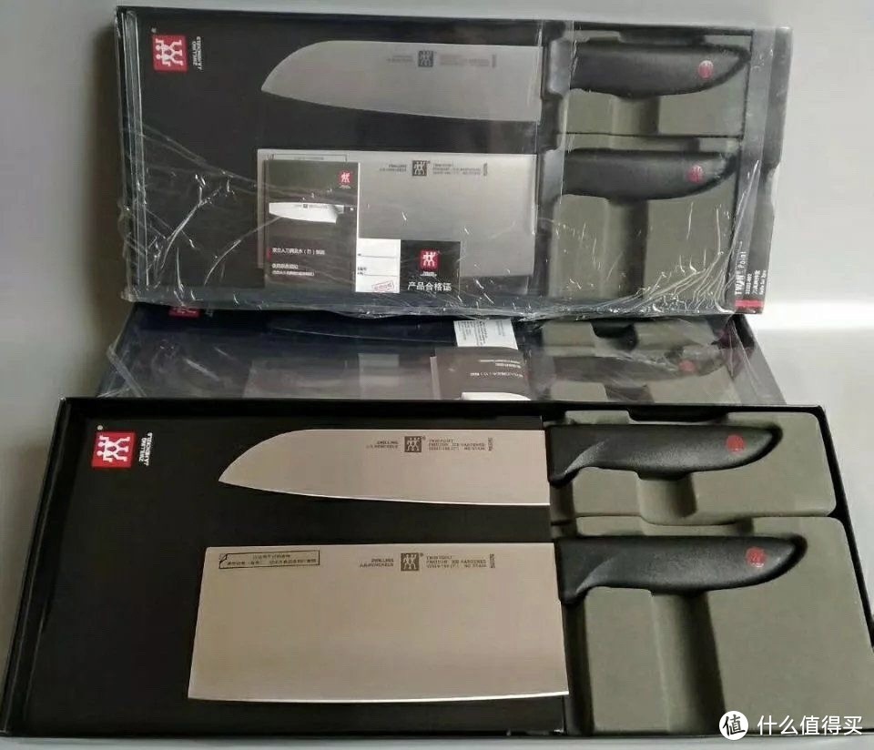 银行赠品双立人刀具，使用感觉还不错