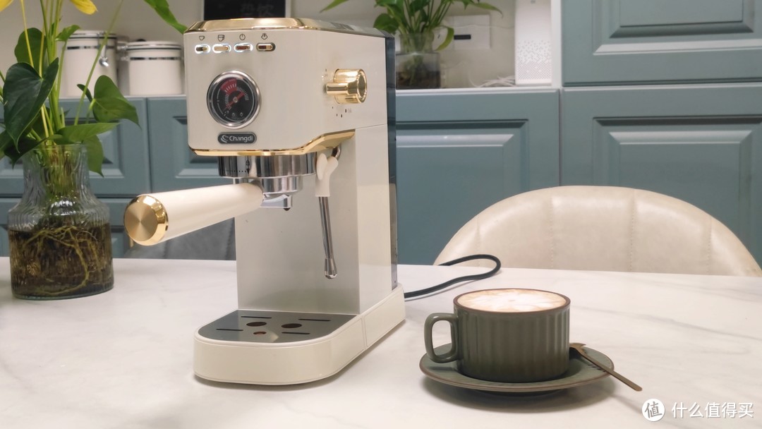 高颜值小巧型长帝银河意式半自动咖啡机