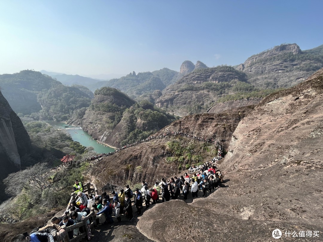 人从众的免票武夷山玩几天适合？