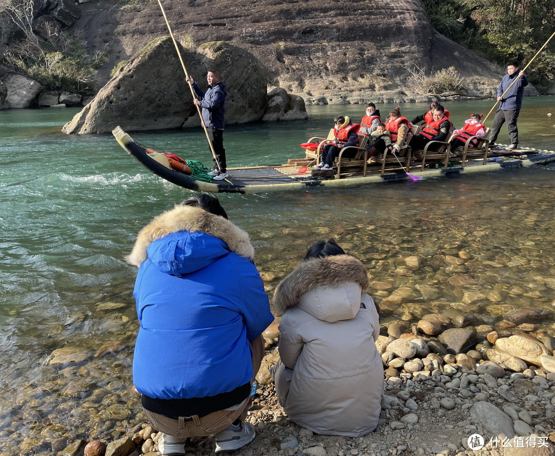 人从众的免票武夷山玩几天适合？