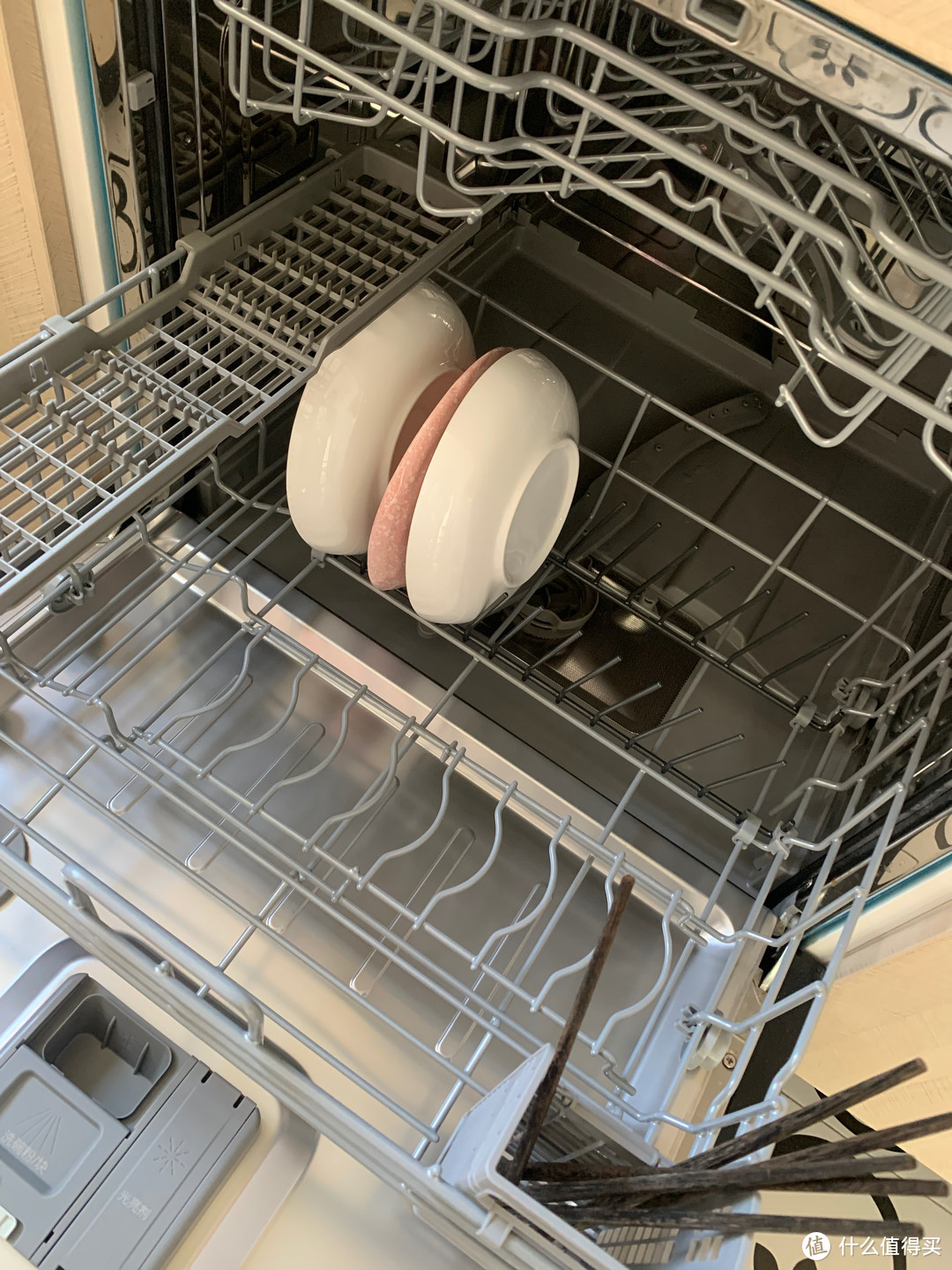 如何选购一台好的洗碗机