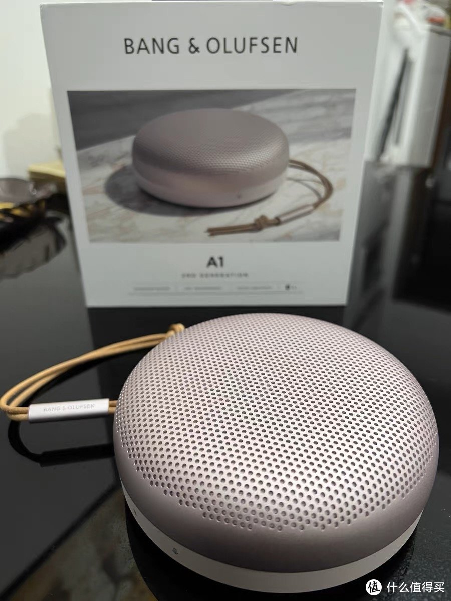 高颜值音箱推荐B&O PLAY beoplay Beosound A1Gen2