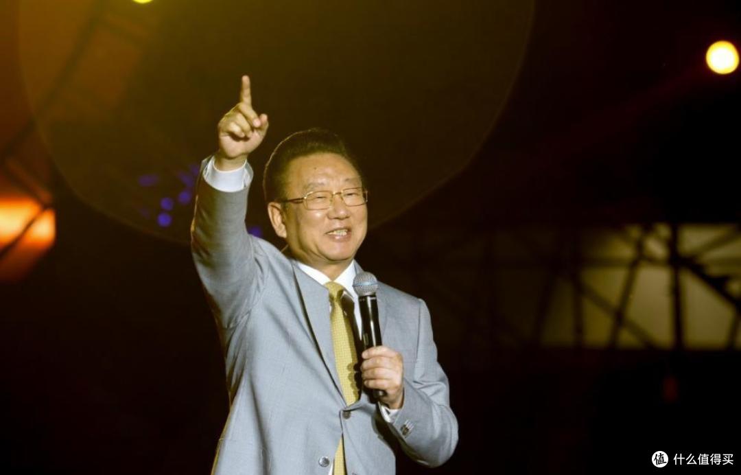 当年蒋大为靠敢问路在何方年入7000万许镜清要版权费被拒