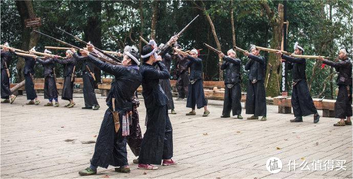 飞贵阳抽茅台，顺便来旅游之少数民族风情一-岜沙苗寨