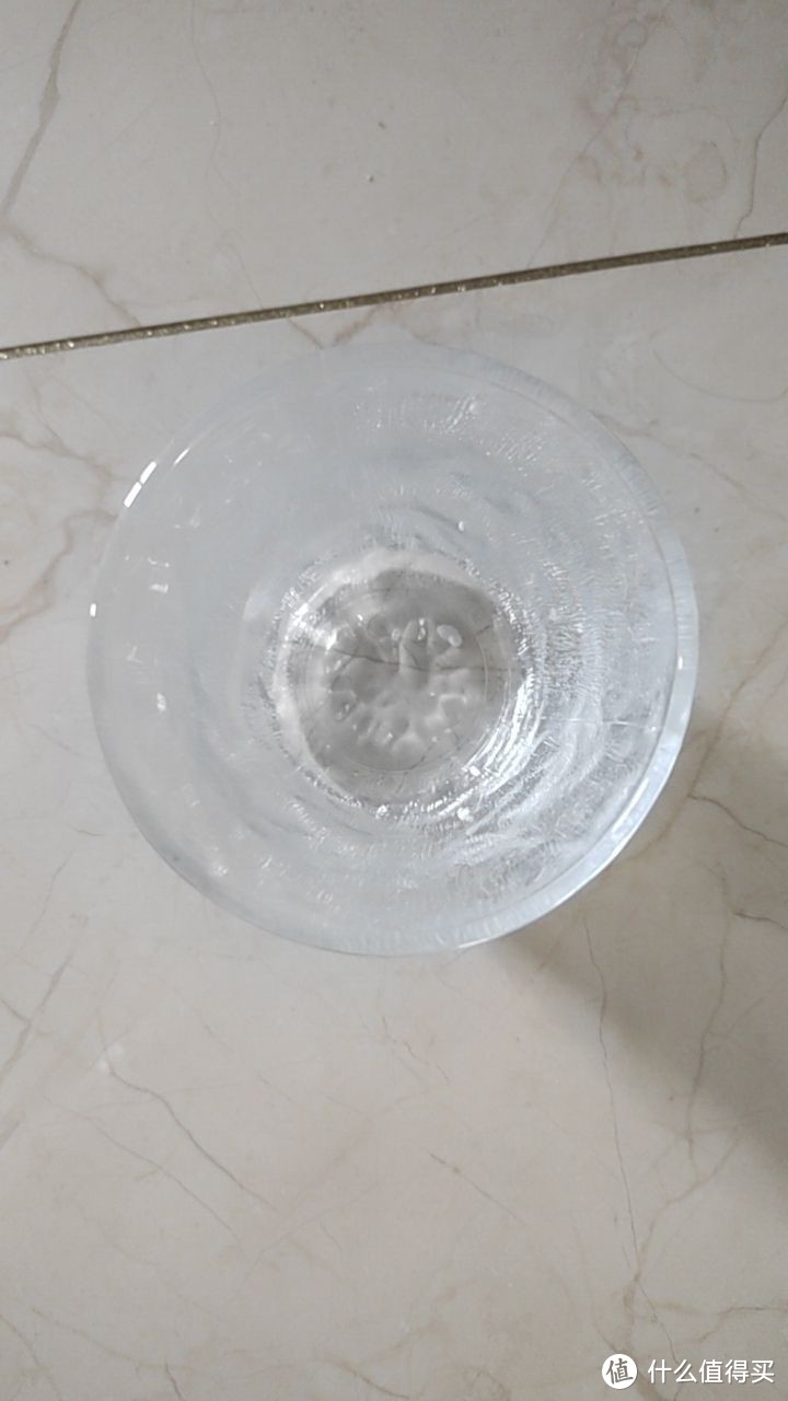冰川纹的玻璃杯，很好看