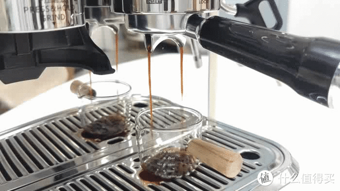 在家就能享用香醇咖啡，宜盾普意式咖啡机！