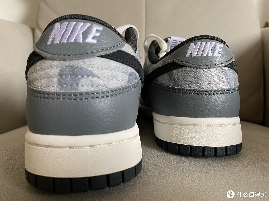 百搭的Nike Dunk，印满swoosh也蛮好看！