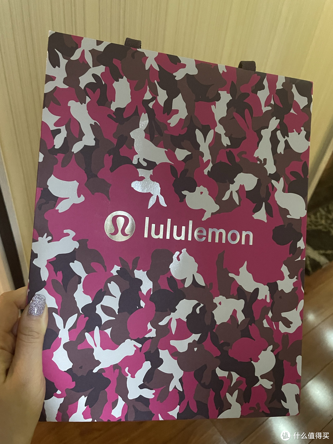 Lululemon瑜伽裤，确实可以闭眼入