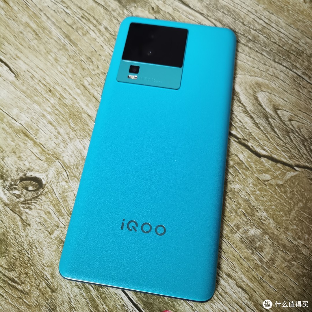 小妹新学期的礼物——IQOO Neo 7  12G+256G