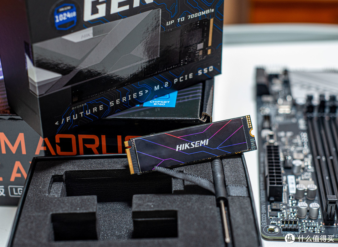 DDR5内存延迟高？那是你没试过这个黑科技｜技嘉B760M AORUS ELITE AX小雕实测