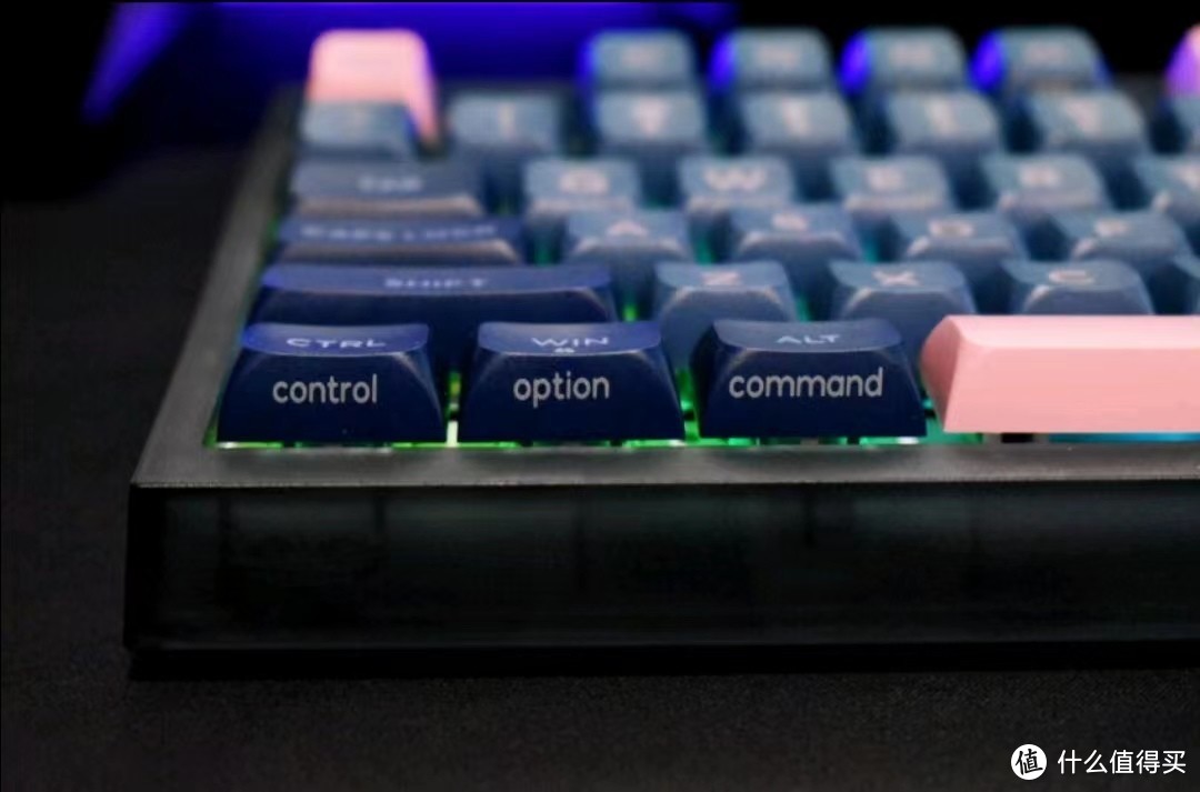 23年第一把机械键盘：SKYLOONG小呆虫GK75
