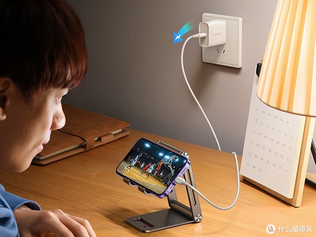 绿联推出氮化镓充电器+苹果认证线套装，iPhone快充无忧好选择