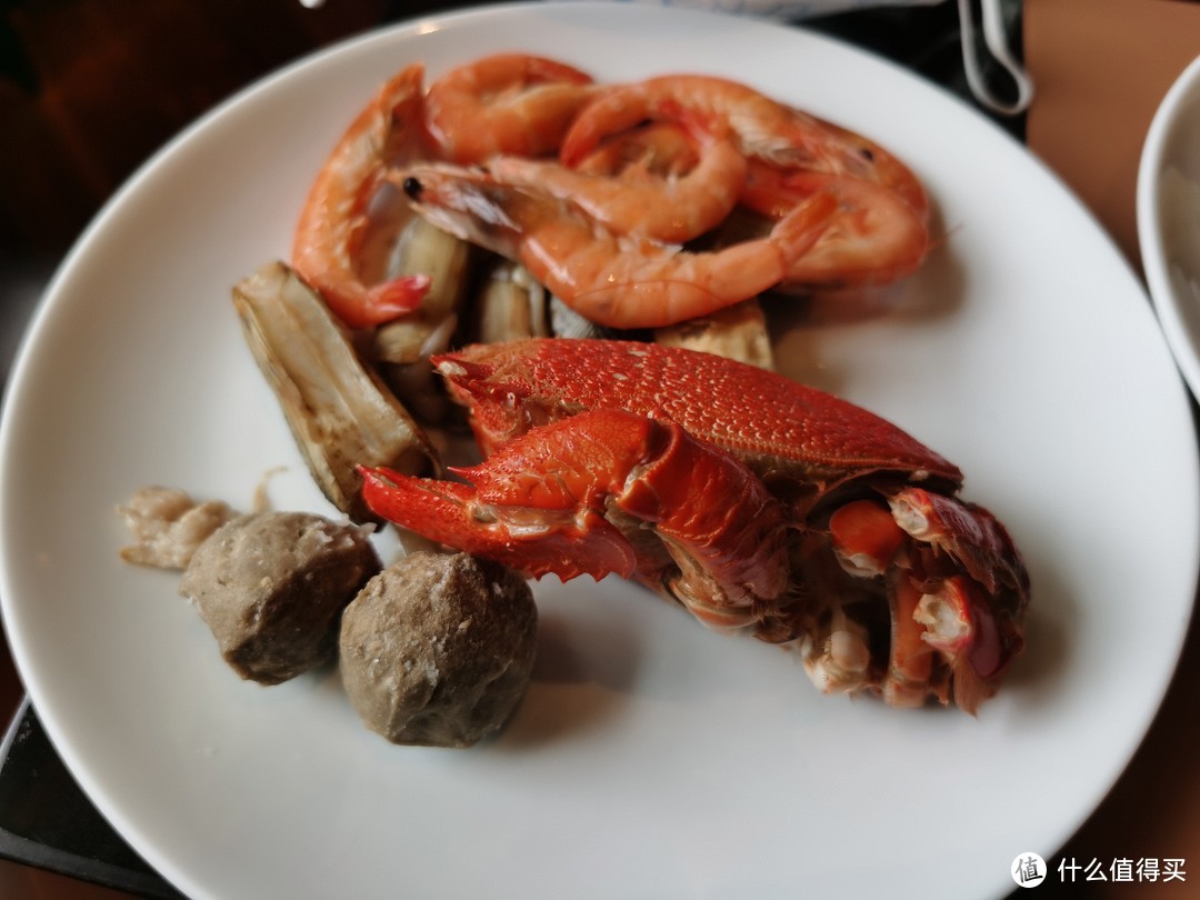 潮汕牛肉和海鲜刺身畅吃，环球港凯悦酒店自助餐怎么样？