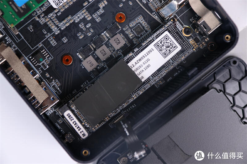 不足千元的迷你主机，零刻EQ59使用半年分享！加装内存+SSD性能如何？