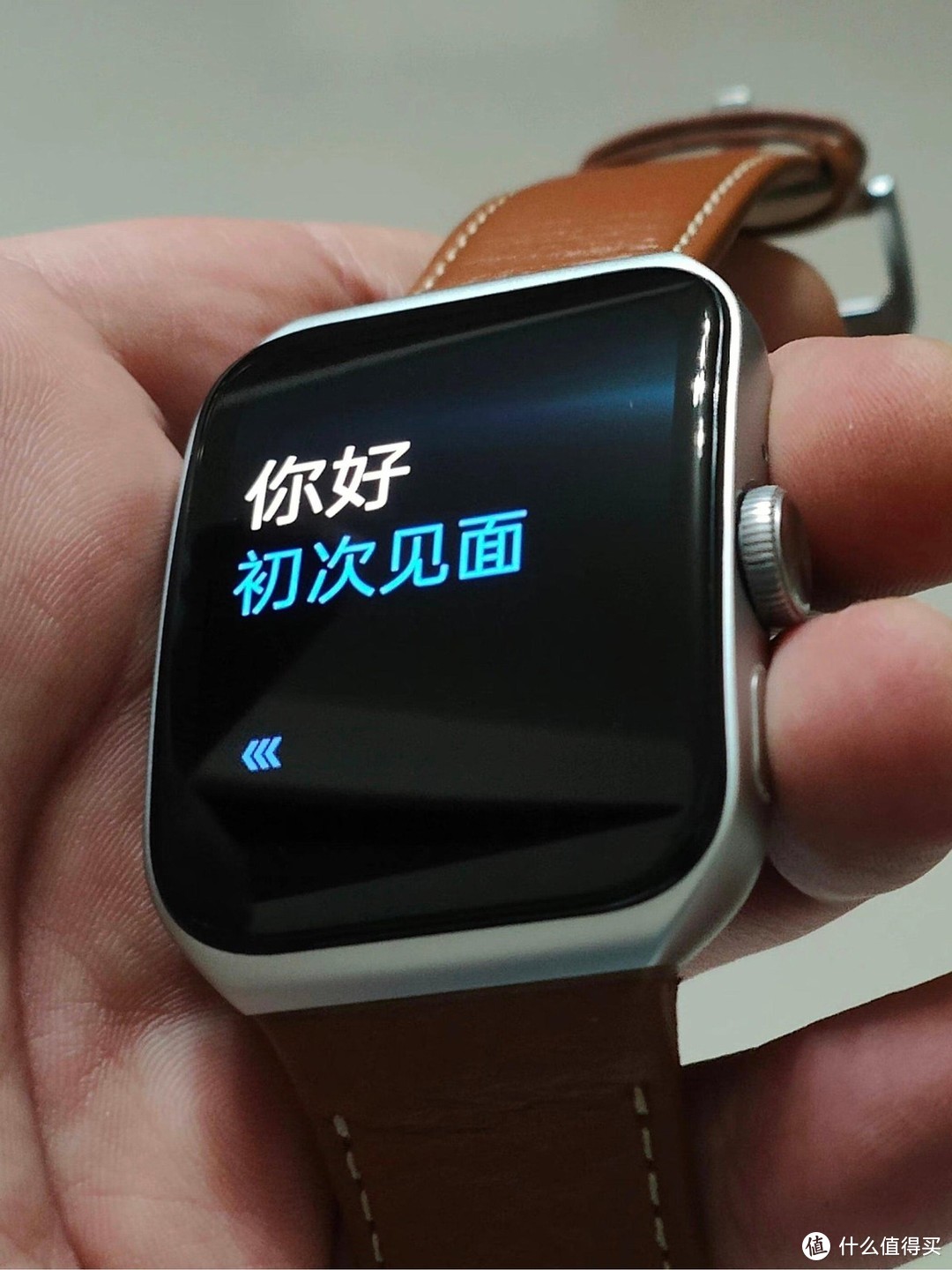 OPPO Watch 3 Pro漠棕也好看呀，有点时尚腕表的感觉，很好搭配~