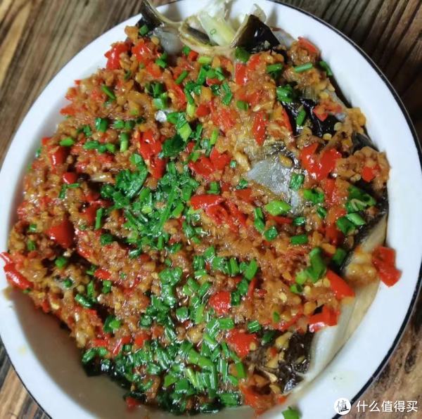 剁椒鱼的家常做法，鲜香辣爽，一学就会的川味美味
