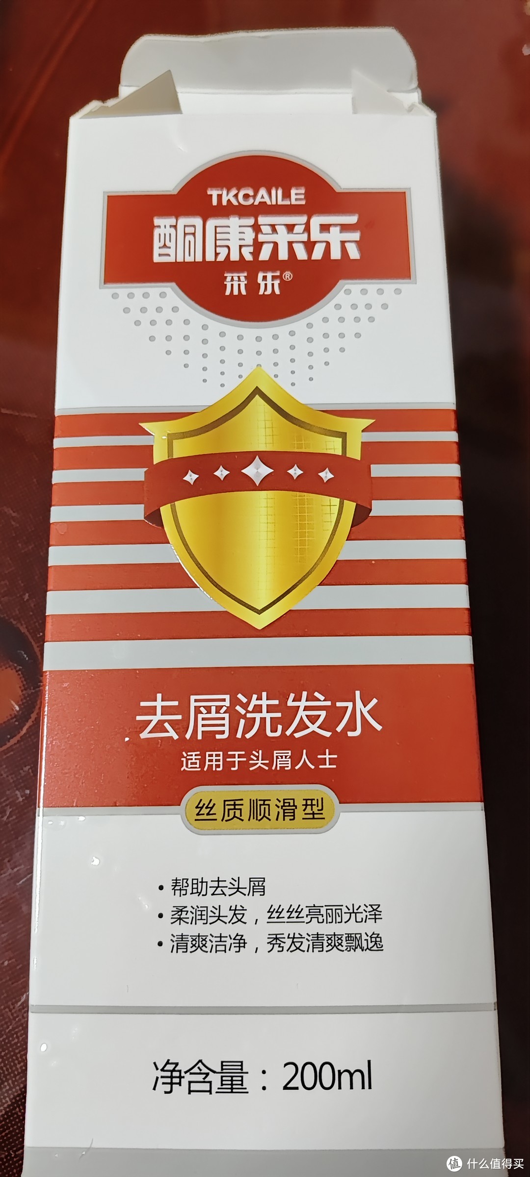 这个洗发水是化妆品！既不是药品，也不是医疗器械？好像也不含药物成分…酮康采乐去屑洗发水/采乐洗发水