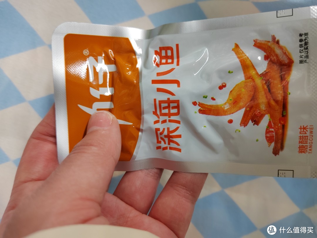 美味零食分享：劲仔糖醋味深海小鱼