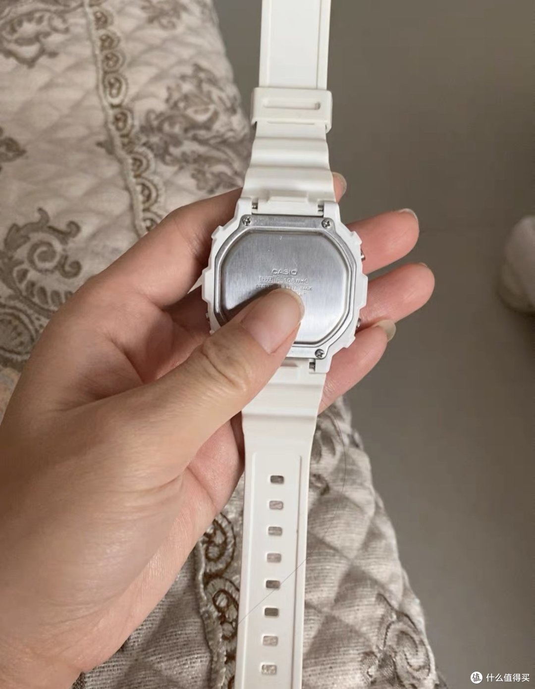 卡西欧f-108whc手表,好看!